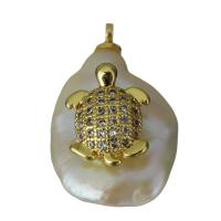 pendentif en laiton de perle d'eau douce cultivée, avec perle d'eau douce cultivée, Placage de couleur d'or, pavé de micro zircon Environ 1.5mm, Vendu par PC