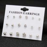 aleación de zinc Stud aretes, con cúbica circonia & Perlas plásticas, chapado, nueve piezas & para mujer, más colores para la opción, Vendido por Set