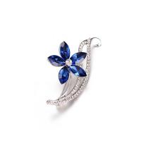 Rhinestone Zinc Alloy Brooch, Flower, plated, for woman & with rhinestone 54*27mm 