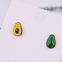 Boucles d'oreilles asymétriques, alliage de zinc, Avocat, Placage, pour femme & émail, vert, 12*8mm, Vendu par paire