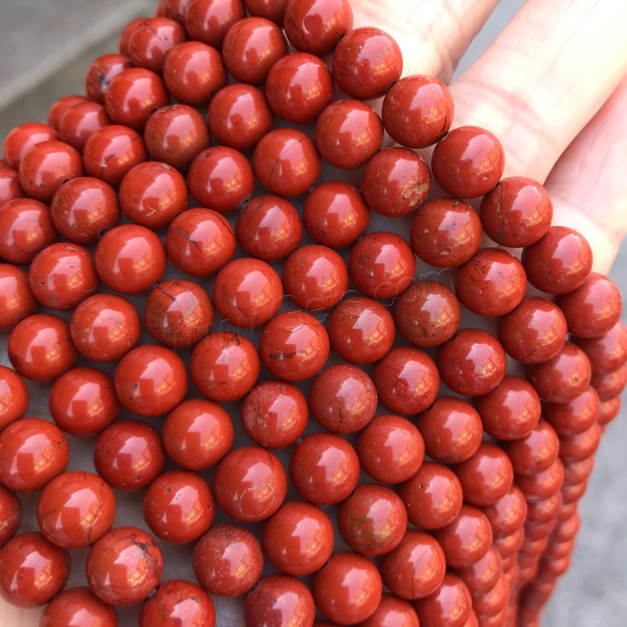 Rote Jaspis Perle, Roter Jaspis, rund, poliert, verschiedene Größen vorhanden, Bohrung:ca. 1mm, verkauft von Strang