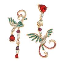 alliage de zinc Boucles d'oreilles asymétriques, avec Cristal naturel, fer puce boucle d'oreille, Placage de couleur d'or, Vintage & bijoux de mode & pavé de micro zircon & pour femme, multicolore, protéger l'environnement, sans nickel, plomb et cadmium, 40mm, Vendu par sac