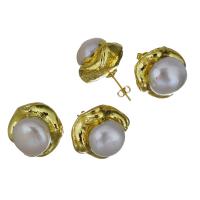 laiton boucle d oreille dormeuse, avec perle d'eau douce cultivée, Placage de couleur d'or, pour femme, 20-22x20-22mm, Vendu par paire