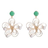 Boucle d'oreille en alliage de zinc en plastique perle, avec perle de plastique & émail, Placage, bijoux de mode & pour femme, plus de couleurs à choisir Vendu par paire