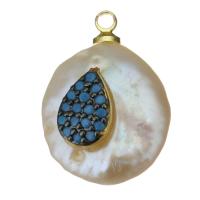 laiton Pendentif, avec perle d'eau douce cultivée, Placage de couleur d'or, bijoux de mode & pavé de micro zircon Environ 1.5mm, Vendu par PC