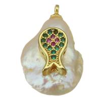 pendentif en laiton de perle d'eau douce cultivée, avec perle d'eau douce cultivée, Placage de couleur d'or, bijoux de mode & pavé de micro zircon Environ 1.5mm, Vendu par PC