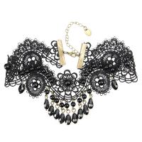 lacet Collier Tour de cou, avec cristal & strass de résine & alliage de zinc, Plaqué de couleur de bronze antique, pour femme & creux, noire Environ 14.6 pouce, Vendu par brin