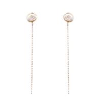 Boucles d'oreilles d'eau douce de Perle , perle d'eau douce cultivée, avec laiton, Placage de couleur d'or, pour femme & avec strass, blanc Vendu par paire