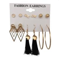 aleación de zinc Aretes, Pendiente de stud & pendiente, con Poliéster, aleación de cinc aguja de pendiente, chapado en color dorado, para mujer & hueco, 7mm,8mm,11mm,37mm,63mm,50mm, Vendido por Set