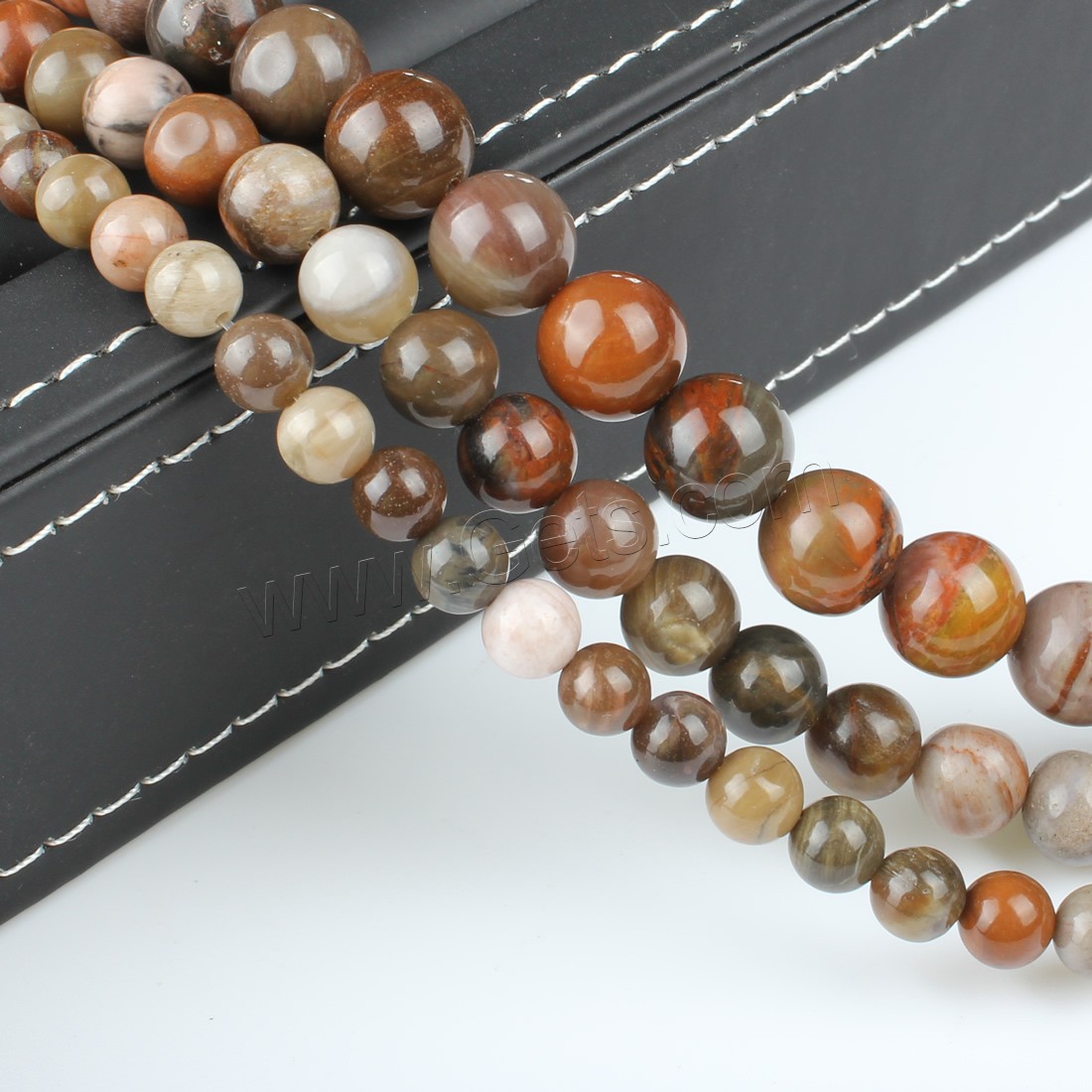 Pinus koraiensis Beads, Round, different size for choice, Hole:Approx 1mm, Length:Approx 14.9 Inch, Sold By Strand