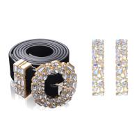 Rhinestone en alliage de zinc bijoux , boucle d'oreille, Placage, bijoux de mode & styles différents pour le choix & pour femme & avec strass, plus de couleurs à choisir, protéger l'environnement, sans nickel, plomb et cadmium, Vendu par fixé