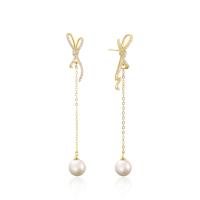 Silver Earring Zircon pavent Sterling, Argent sterling 925, avec Shell Pearl, Noeud papillon, Placage de couleur d'or, avec earnut en plastique & pavé de micro zircon & pour femme & creux Vendu par paire