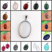 Gemstone Pendantifs en laiton, avec pierre gemme, ovale, Placage de couleur argentée, unisexe, plus de couleurs à choisir Vendu par PC