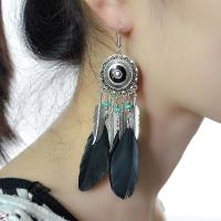 Mode boucle d'oreille plume, alliage de zinc, avec plume, Placage, bijoux de mode & pour femme, plus de couleurs à choisir, protéger l'environnement, sans nickel, plomb et cadmium, Vendu par paire