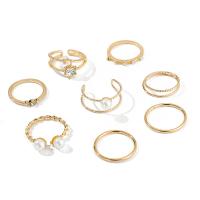 Zink-Legierung Ring Set, Zinklegierung, mit Kunststoff Perlen, goldfarben plattiert, 8 Stück & für Frau & mit Strass, 10mm, Größe:10.5, 8PCs/setzen, verkauft von setzen