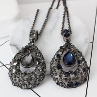 Chaîne en alliage de zinc de fer Collier Pull, Placage, bijoux de mode & pour femme & avec strass, plus de couleurs à choisir, protéger l'environnement, sans nickel, plomb et cadmium .52 pouce, Vendu par brin