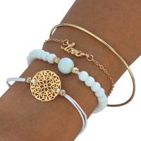 aleación de zinc Pulsera, con Turquesa sintético, chapado en color dorado, 4 piezas & para mujer, 4Strandsfilamento/Set, Vendido por Set