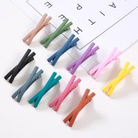 Clips de pico, Acrílico, Patrón Geométrico, barniz de secado al horno, Estilo coreano & para mujer, más colores para la opción, 60mm, Vendido por UD