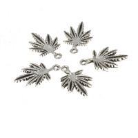 Pendentifs feuilles en alliage de zinc , Plaqué de couleur d'argent, DIY, protéger l'environnement, sans nickel, plomb et cadmium, 20*2mm Environ 1mm Vendu par lot