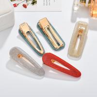 Clips de pico, Acrílico, para mujer, más colores para la opción, 63mm, Vendido por UD