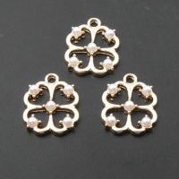 Zink-Legierung Clover Anhänger, Zinklegierung, mit Perlen, vierblättriges Kleeblatt, plattiert, DIY, goldfarben, 15*15*3mm, Bohrung:ca. 2mm, 50PCs/Tasche, verkauft von Tasche