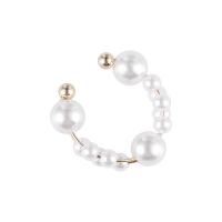 Zinc Alloy Clip Earring, with Plastic Pearl, fashion jewelry & for woman 