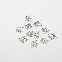 Pendentifs feuilles en alliage de zinc , Feuille d'érable, DIY, argent, Vendu par PC