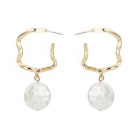 Boucles d'oreilles d'eau douce de Perle , laiton, avec perle d'eau douce cultivée, Placage de couleur d'or, pour femme, blanc Vendu par paire