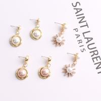 Plastic Pearl Zinc Alloy Earring, with Plastic Pearl, fashion jewelry 