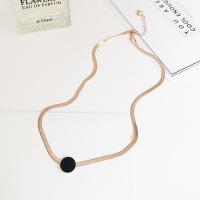 Collier de bijoux de titane, Acier titane, Placage de couleur d'or, styles différents pour le choix & pour femme Environ 15.98 pouce, Vendu par brin