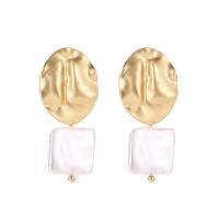 Plastic Pearl Zinc Alloy Earring, with Plastic Pearl, gold color plated, for woman, white 