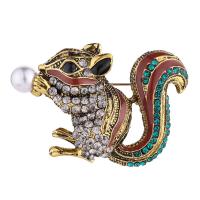 Zinc Alloy Jewelry Brooch, Squirrel, fashion jewelry & Unisex & with rhinestone 