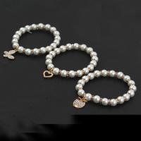 Bracelets de perles en plastique, perle, avec chalumeau & alliage de zinc, pour femme & avec strass, beige Vendu par PC