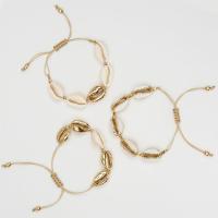 Moda pulseras de la aleación de Zinc, Nácar, con aleación de zinc, chapado en color dorado, Ajustable & diferentes estilos para la opción & para mujer, longitud:aproximado 8.66 Inch, Vendido por UD