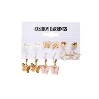 alliage de zinc Boucles d'oreilles, avec perle de plastique & Acrylique, 6 pièces & conception de papillon & styles différents pour le choix & pour femme & avec strass, Vendu par fixé