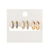 alliage de zinc Stud Set, Placage de couleur d'or, trois pièces & pour femme & avec strass, 18mm, 22mm, Vendu par fixé