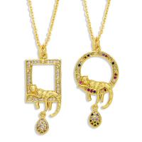 Collier en laiton cubique Zircon Micro Pave, avec 1.97 chaînes de rallonge, Placage de couleur d'or, bijoux de mode & styles différents pour le choix & pavé de micro zircon, doré .7 pouce, Vendu par PC