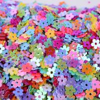 Plastic Sequin Beads, PVC Plastic, with Crystal Mud, Plum Blossom, DIY 5mm 