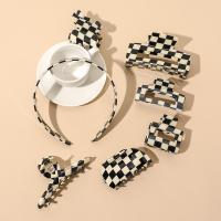 Hair Claw Clips, Plastic, with Zinc Alloy, silver color plated, fashion jewelry white and black 