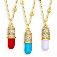 Collier en laiton cubique Zircon Micro Pave, avec 1.97 chaînes de rallonge, capsule, Placage de couleur d'or, pavé de micro zircon & émail, plus de couleurs à choisir .72 pouce, Vendu par PC