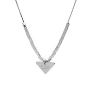 Collier de bijoux de titane, Acier titane, avec 2.16 inch chaînes de rallonge, Placage, styles différents pour le choix & pour femme, couleur originale Environ 16.53 pouce, Vendu par PC