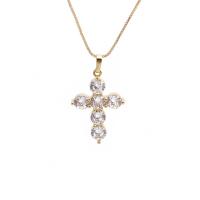 Collier en laiton cubique Zircon Micro Pave, croix, Placage de couleur d'or, styles différents pour le choix & pavé de micro zircon, doré .75 pouce, Vendu par PC