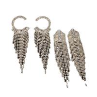 Moda flecos pendientes, metal, con diamantes de imitación, borla, chapado, diferentes estilos para la opción & para mujer, Vendido por Par