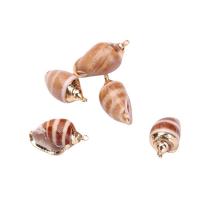 Trompette Shell pendentif en laiton, coquille de trompette, avec laiton, Placage de couleur d'or, unisexe, plus de couleurs à choisir, 20-40mm, Environ Vendu par sac