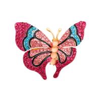 Broche de diamantes de imitación de la aleación de Zinc, Mariposa, chapado en color dorado, para mujer & con diamantes de imitación, más colores para la opción, 45x40mm, 10PCs/Grupo, Vendido por Grupo