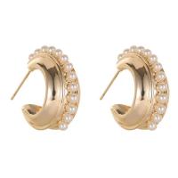 Brass Stud Earring, with Plastic Pearl, gold color plated, fashion jewelry & for woman, golden 