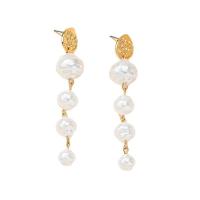 Plastic Pearl Zinc Alloy Earring, with Plastic Pearl, fashion jewelry & for woman, golden 