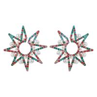 Zinc alliage strass Stud Earring, alliage de zinc, avec perle de plastique, Motif géométrique, Placage de couleur d'or, pour femme & avec strass & creux, plus de couleurs à choisir Vendu par paire