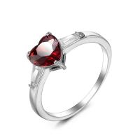 Anneau de cuivre de Zircon, laiton, coeur, Placage de couleur platine, bijoux de mode & unisexe & normes différentes pour le choix & avec zircone cubique, rouge grenat, Vendu par PC