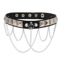 Ожерелье Мода Choker, Искусственная кожа, с алюминий & Железо, Круглая, плакирован серебром, Регулируемый & ювелирные изделия моды & Женский, черный продается PC